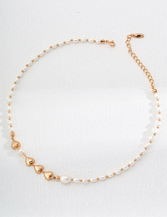 Natural pearl heart necklace