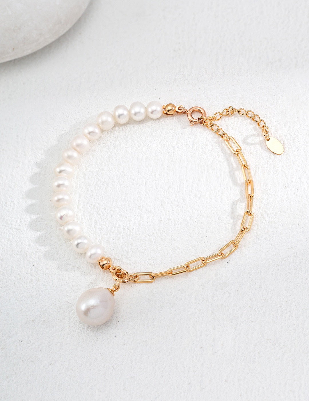 Baroque asymmetrical French natural pearl bracelet