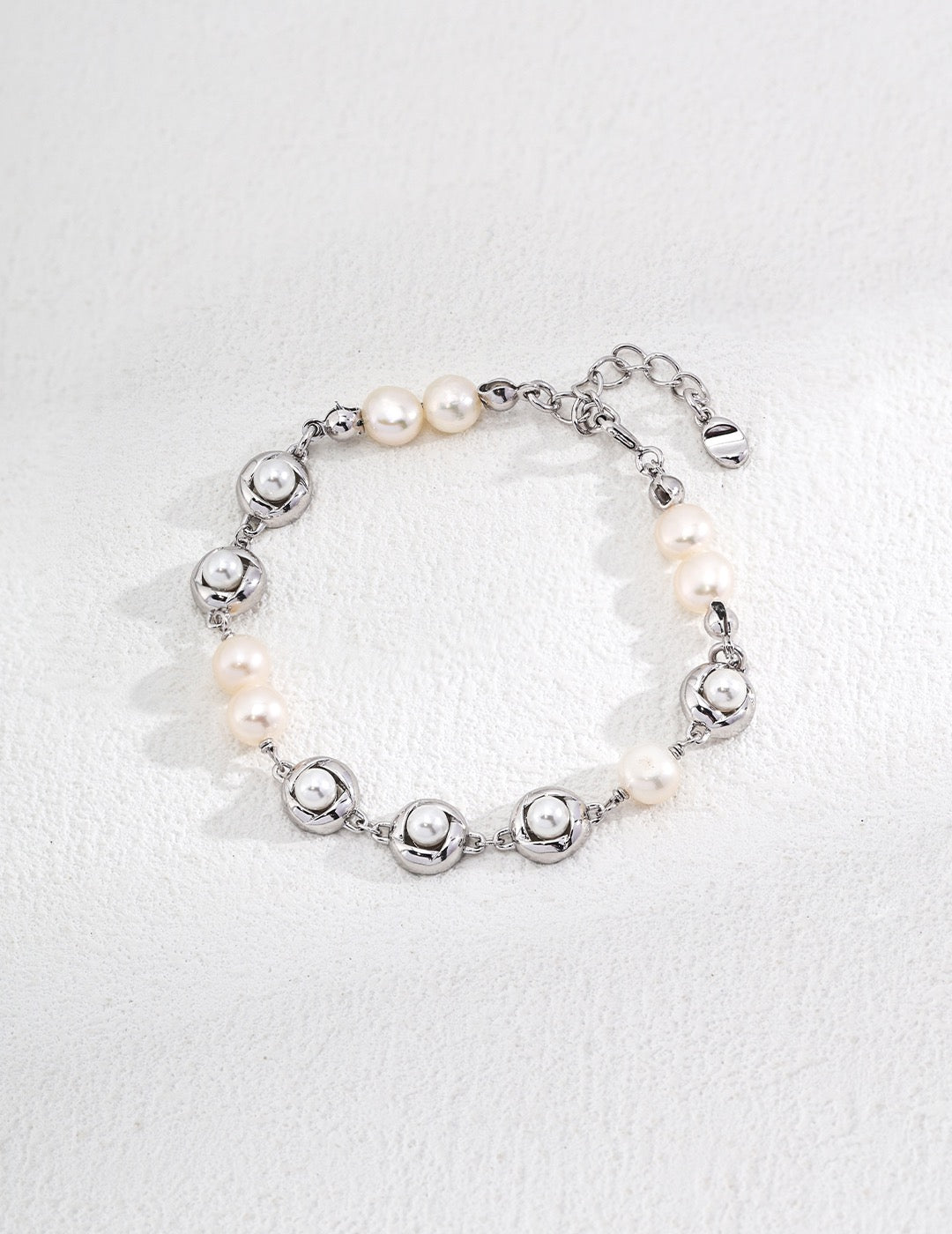 French minimalist classic natural pearl bracelet