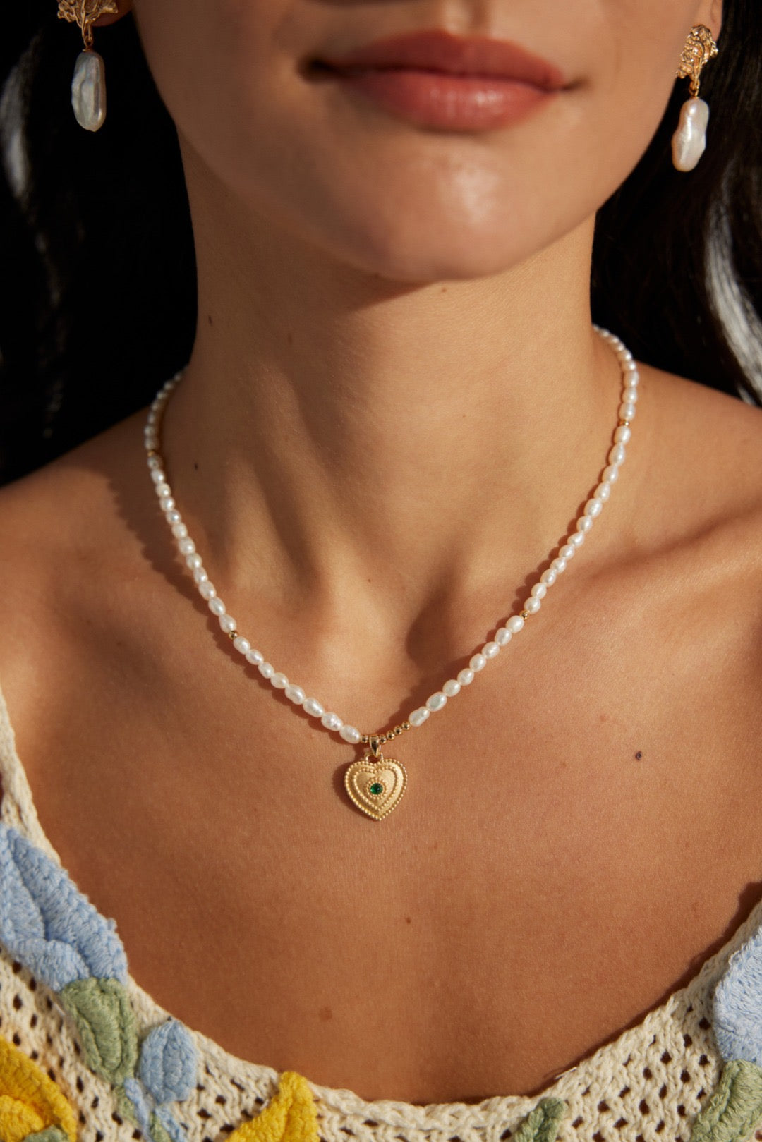 Natural pearl heart-shaped pendant necklace