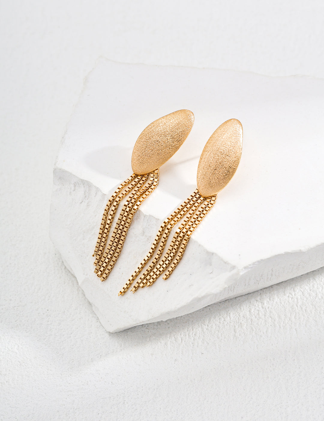 Plain silver retro gold tassel simple earrings