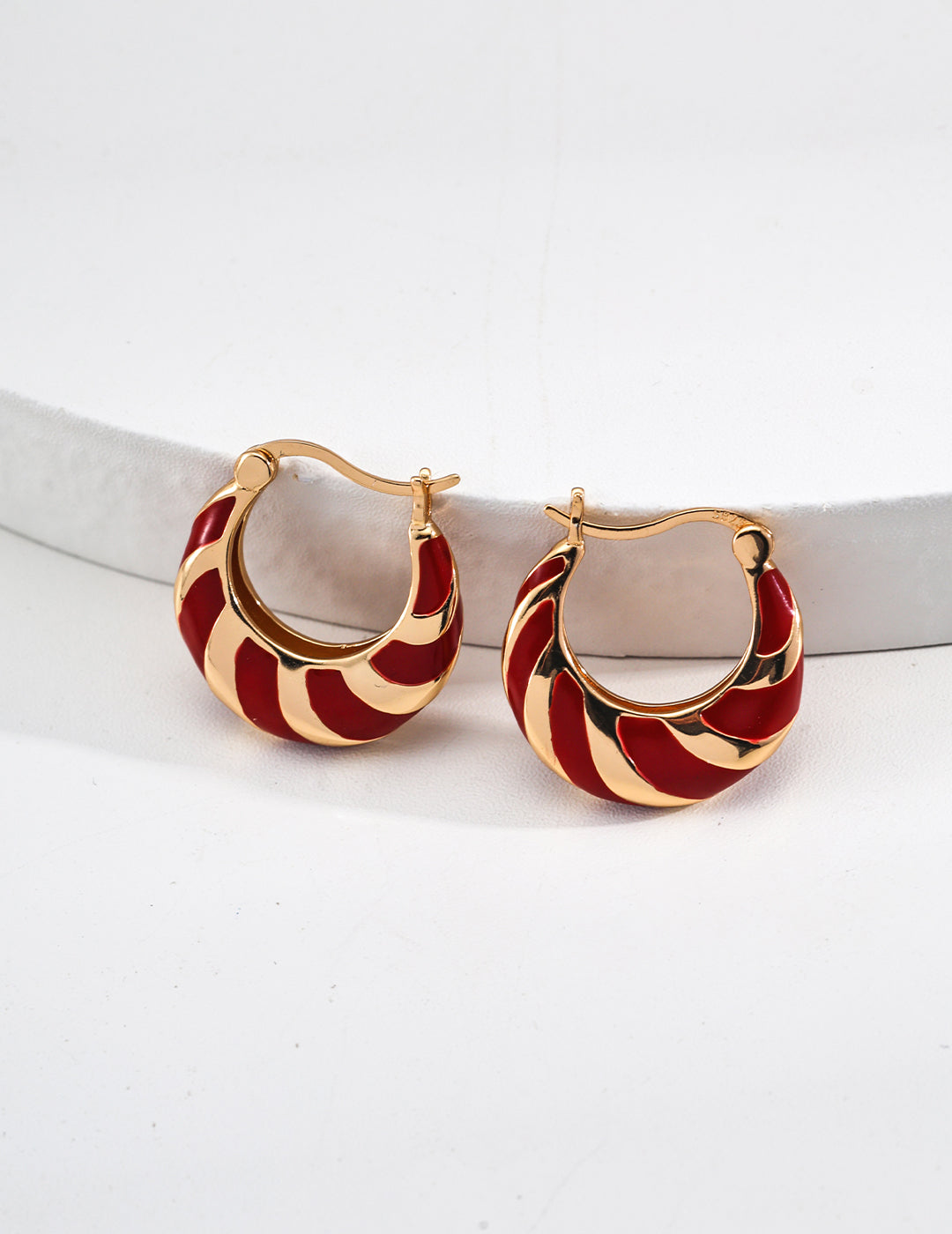 S925 silver simple red glaze drip earrings