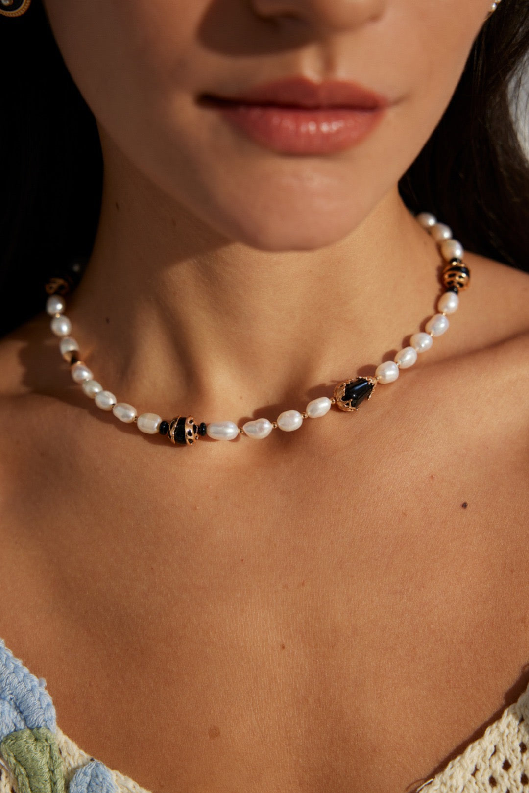 Sterling silver natural pearl black agate necklace