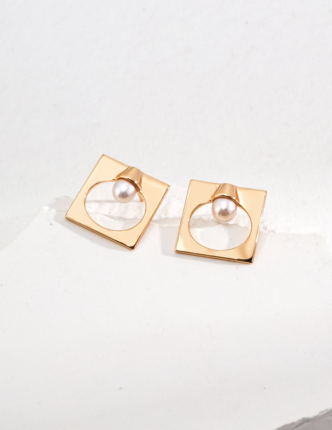 Sterling silver square pearl earrings E0945