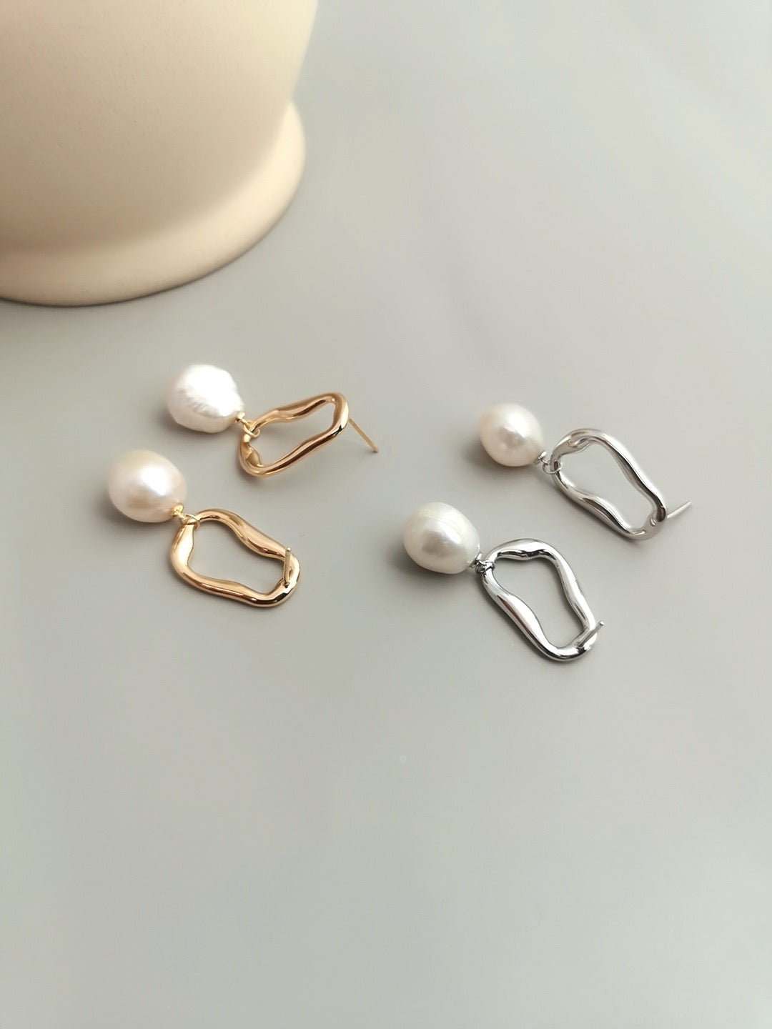 Baroque Shaped Pearl Earrings E0687